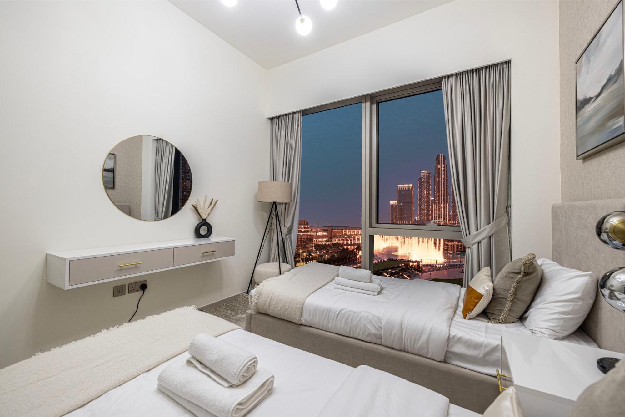 Luxury Burj And Fountain View 5 Min To Mall