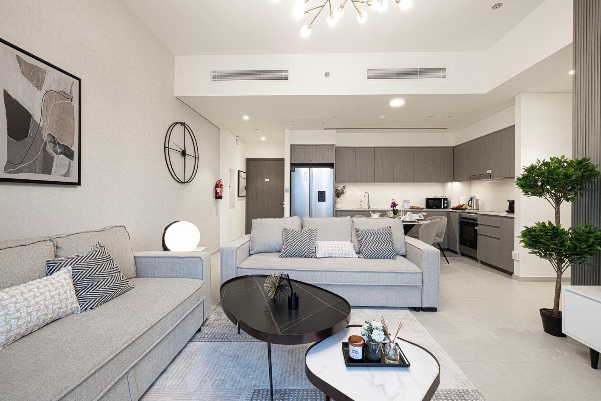 Luxury Burj And Fountain View 5 Min To Mall * Dubai