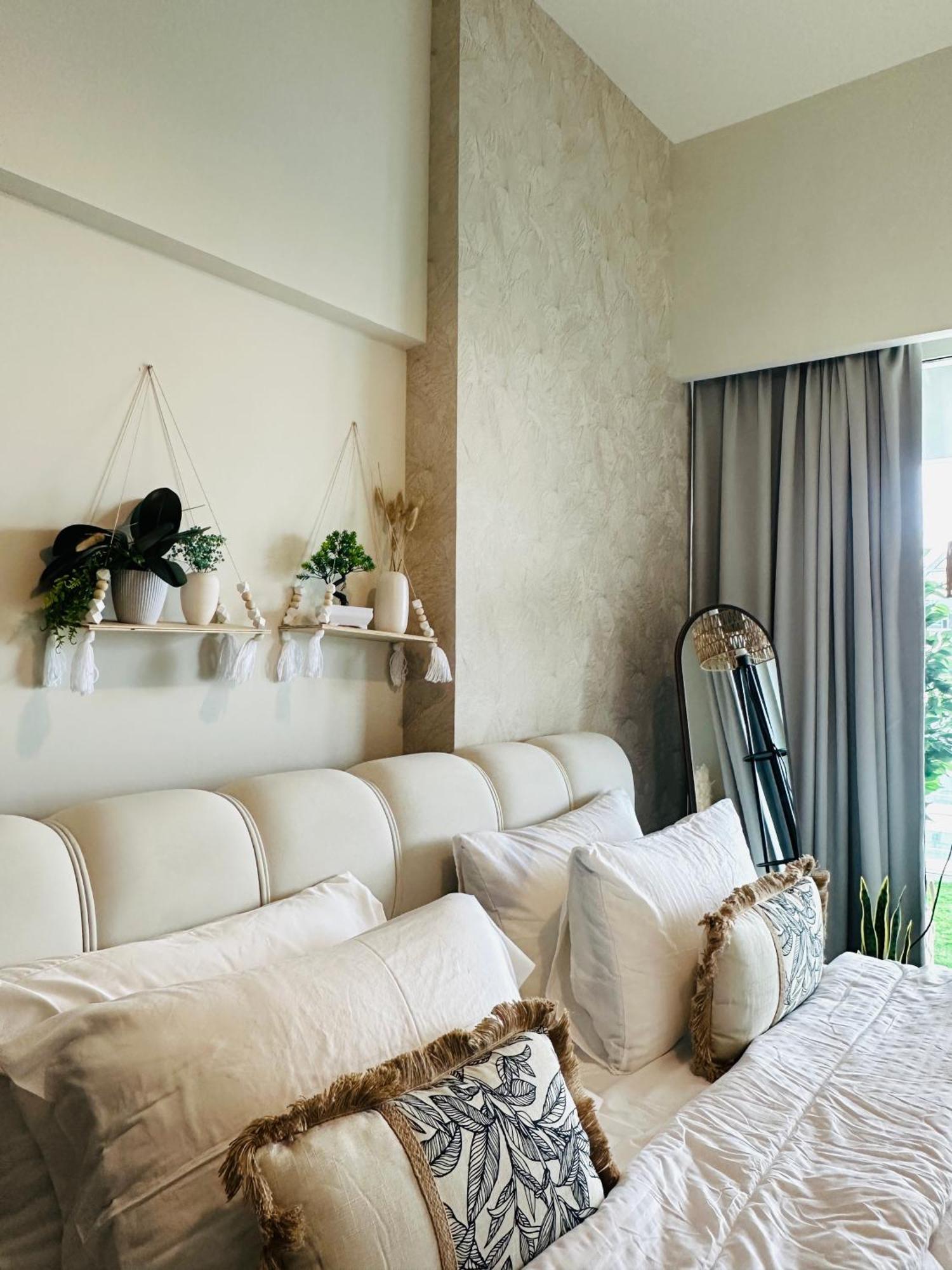 Apartment Boho 2bhk Near Mall With Nightlife *