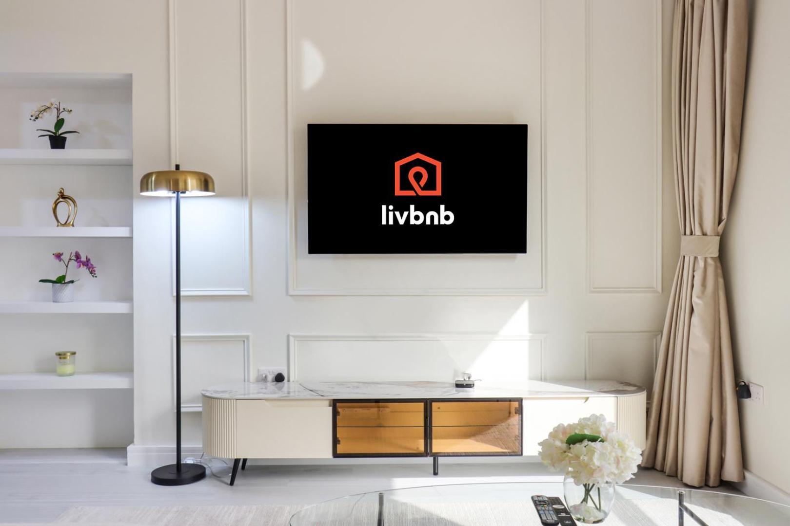 Livbnb - Upgraded 1bhk With Stunning Marina Views Apartment Dubai