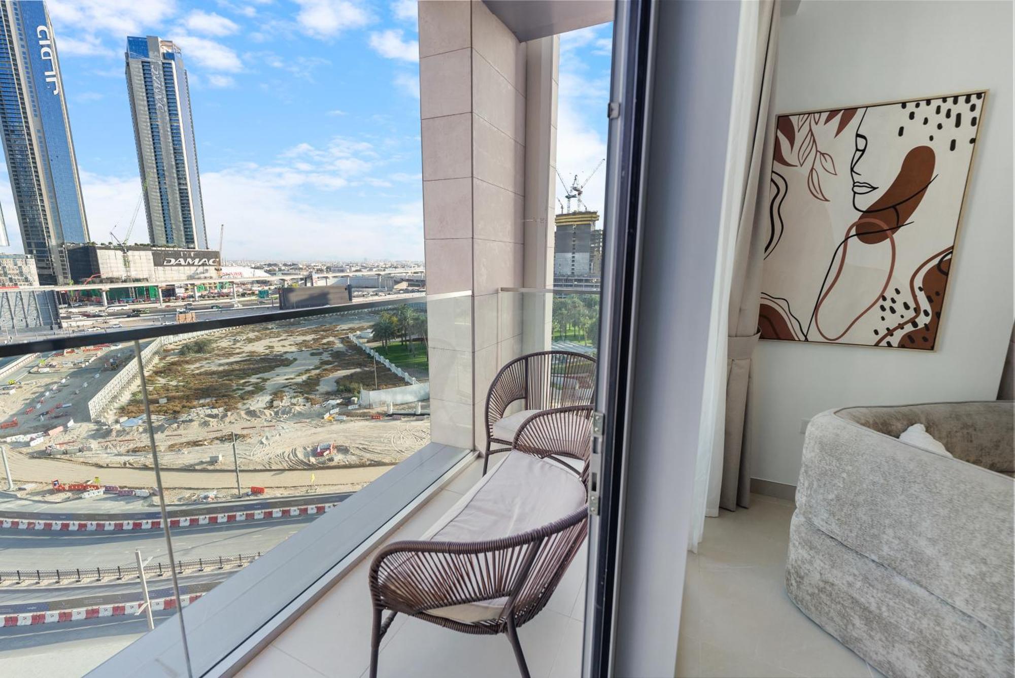 Magnificent - New 1br In Canal Front Residences Apartment Dubai