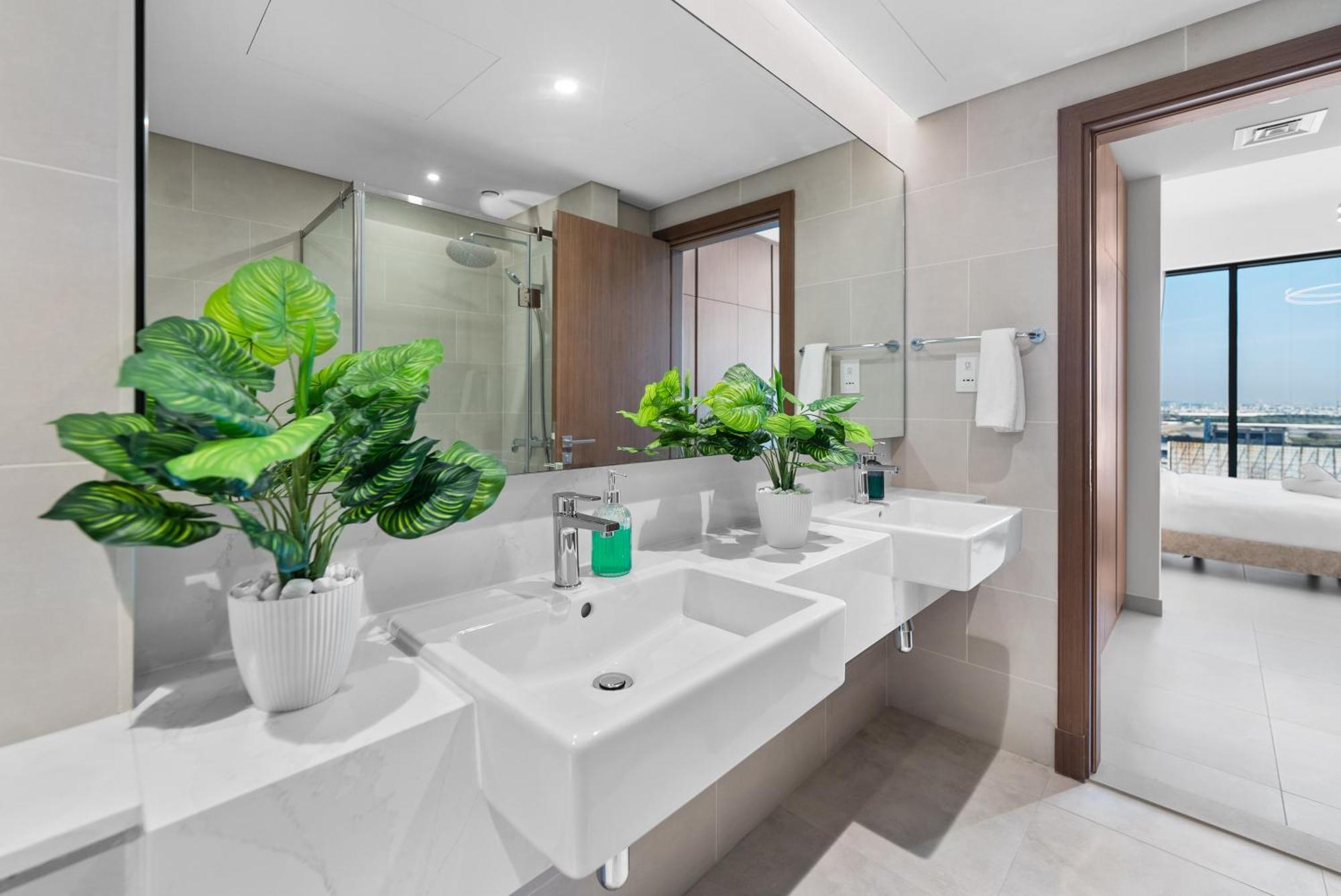 Apartment Magnificent - New 1br In Canal Front Residences