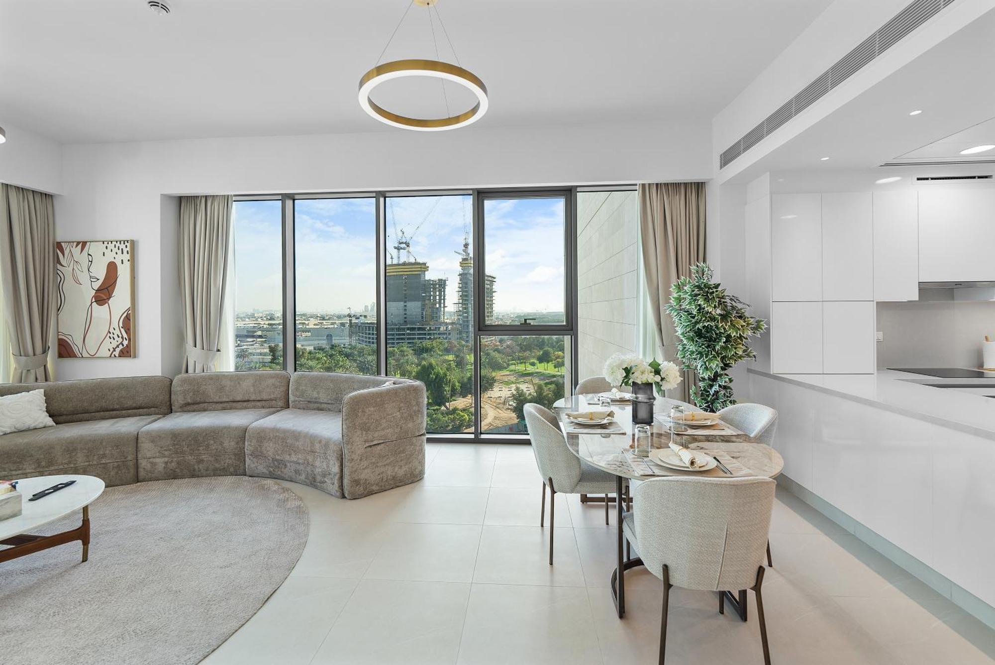 Magnificent - New 1br In Canal Front Residences * Dubai