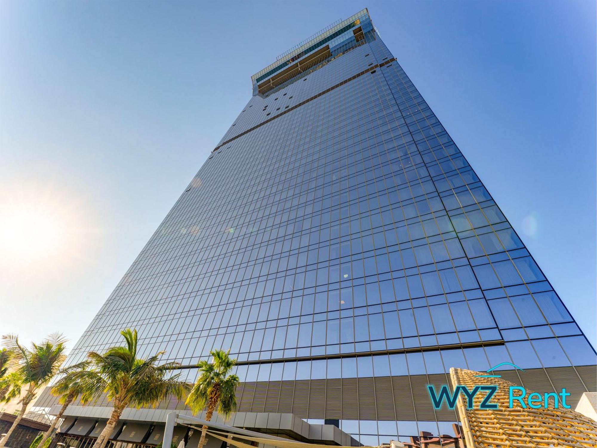 Elegant 1br In Palm Tower, Nakheel Mall, Sea View Apartment