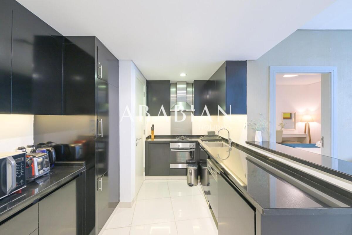Stylish 1br In Business Bay * Dubai