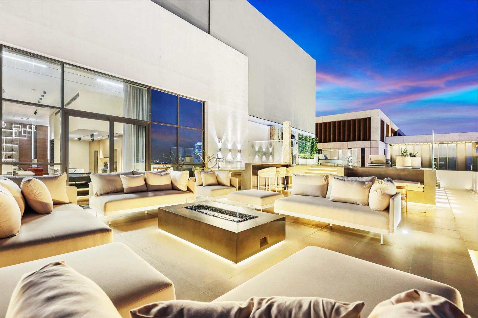 Apartment First Class Penthouse Elegance Meets Luxury *