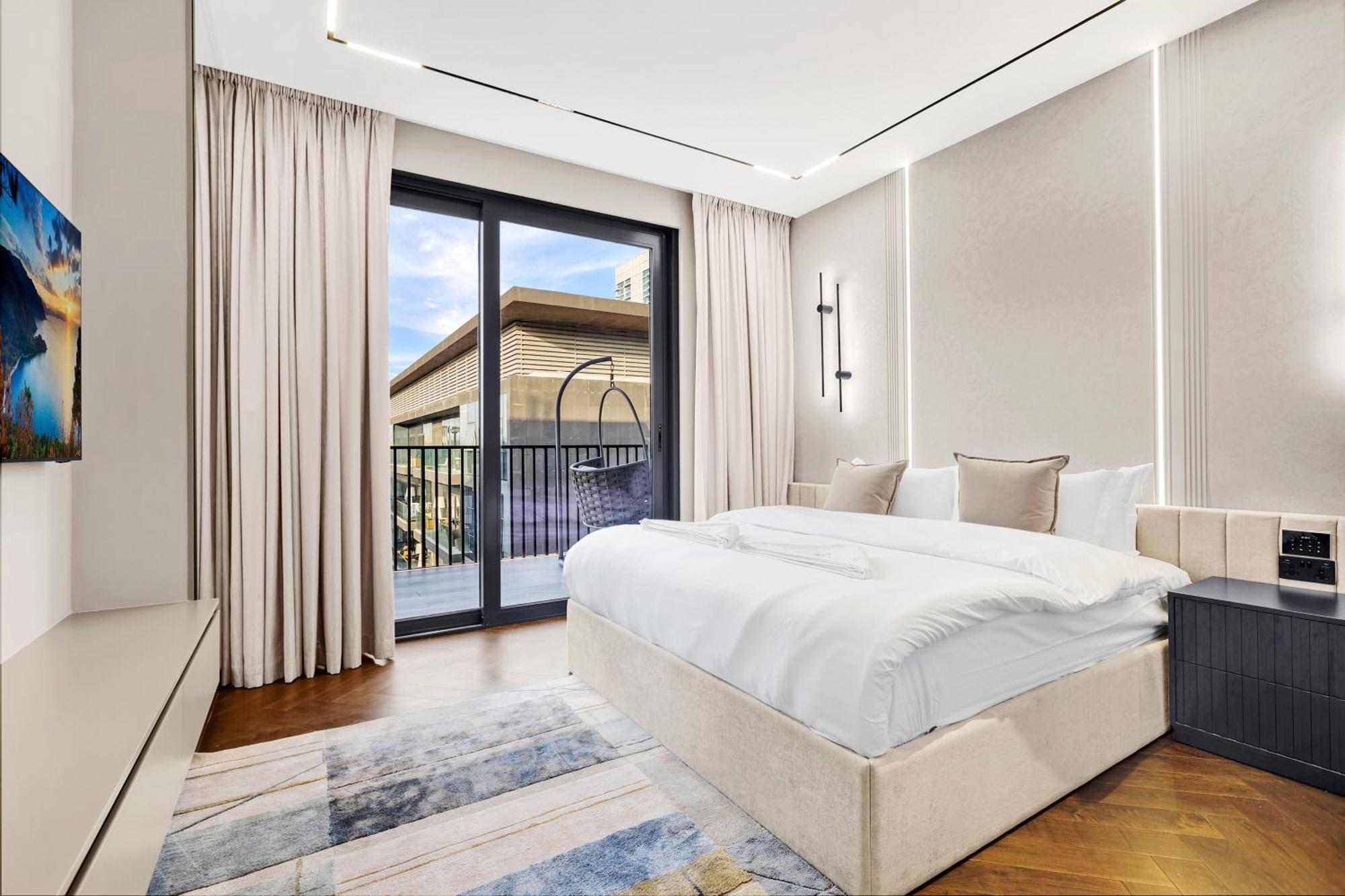 First Class Penthouse Elegance Meets Luxury
