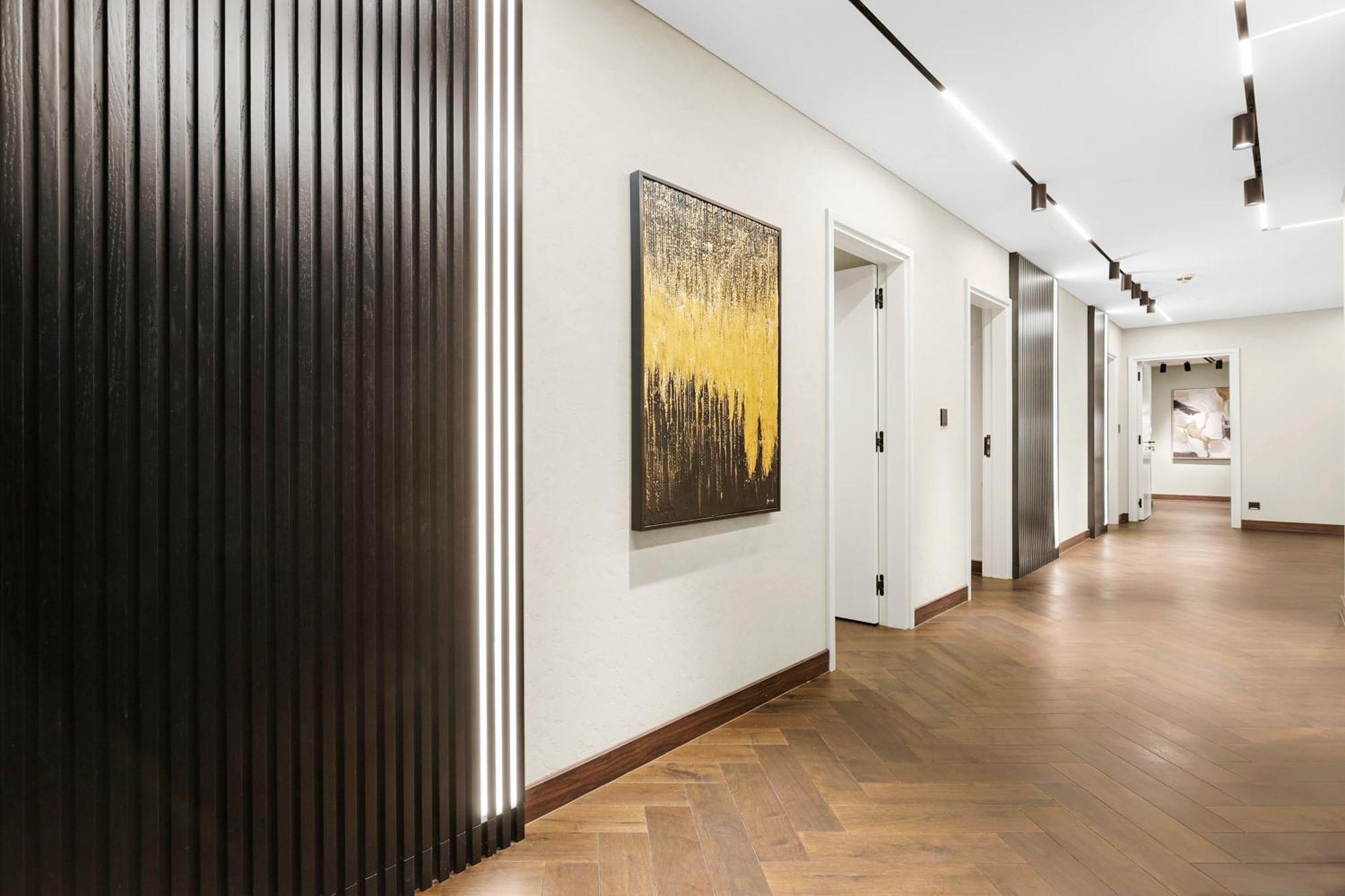 First Class Penthouse Elegance Meets Luxury Apartment *