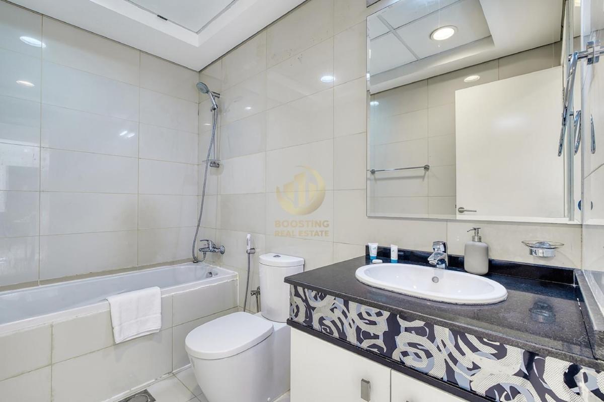 Designer 1 Bedroom In Business Bay Apartment *
