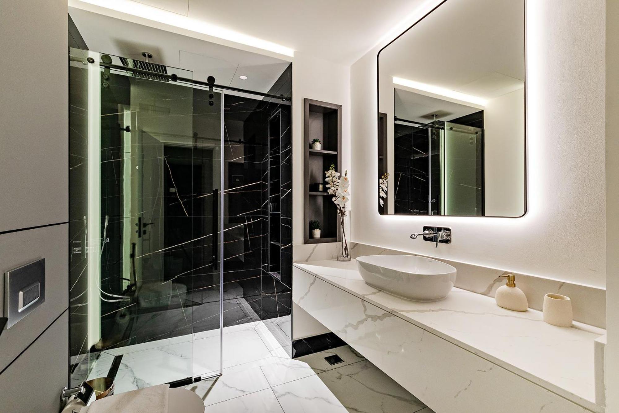 Luxury In Business Bay Apartment