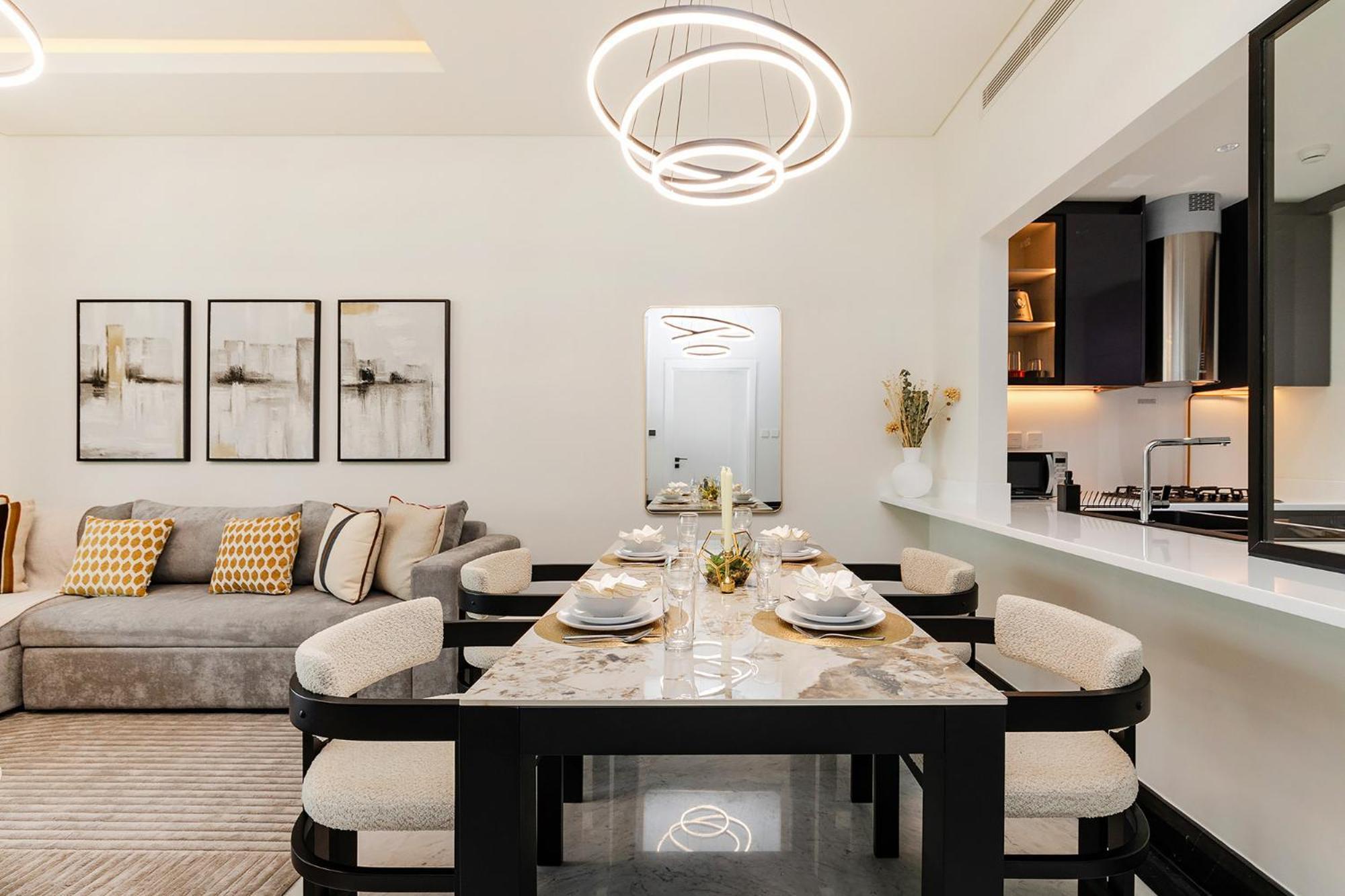 Luxury In Business Bay *