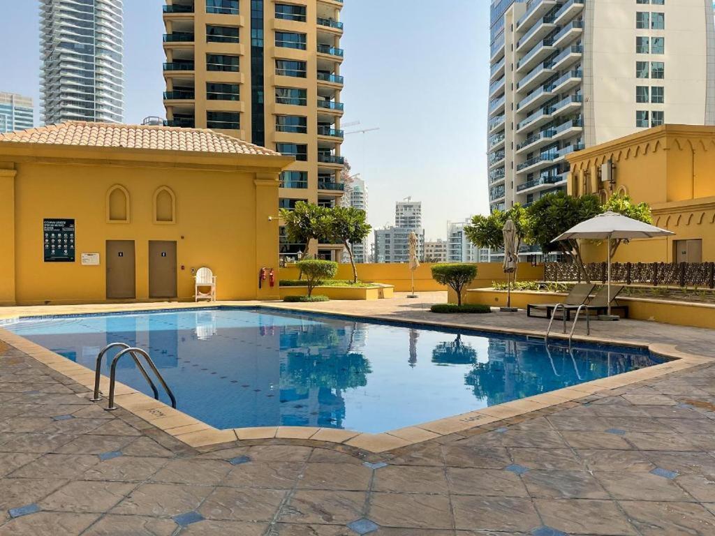 Hawks Marina Jbr *