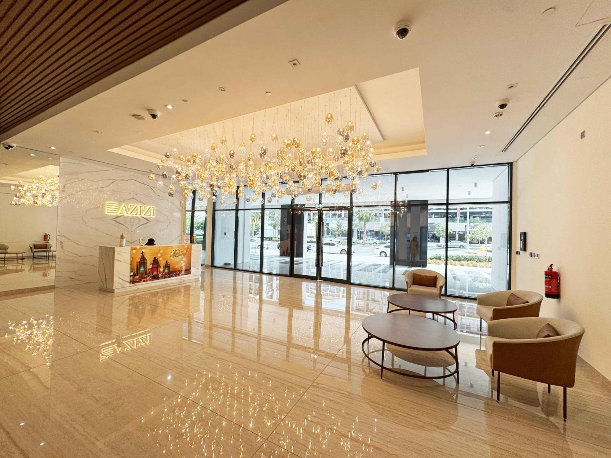 Apartment Perfect 1-bedroom For Your Next Staycation, Sleeps 4 Dubai