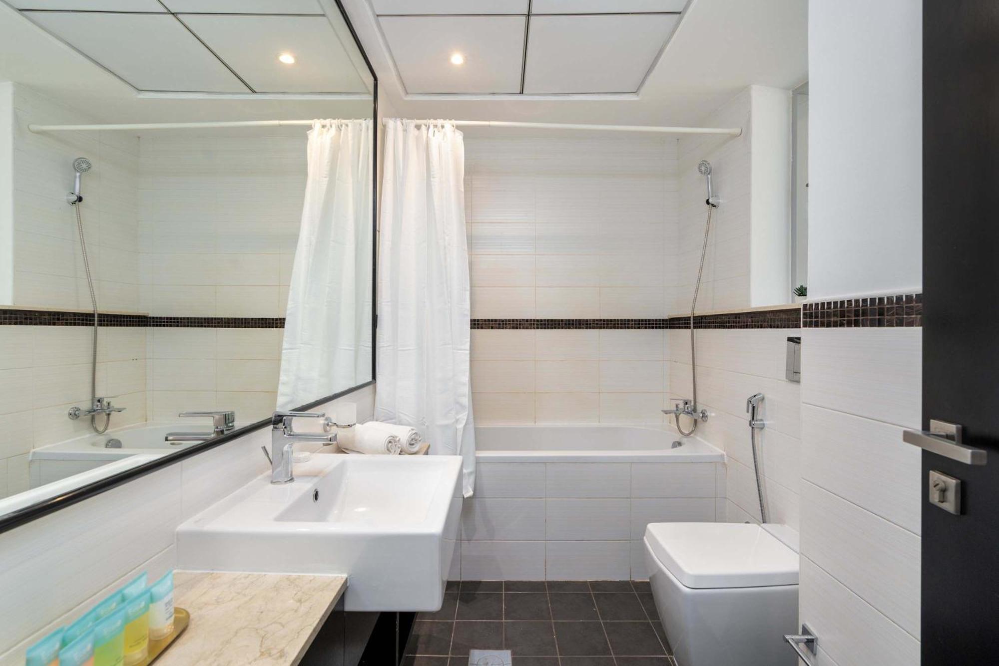 Bnbnova - 2br - Jbr & Marina Walk Dubai