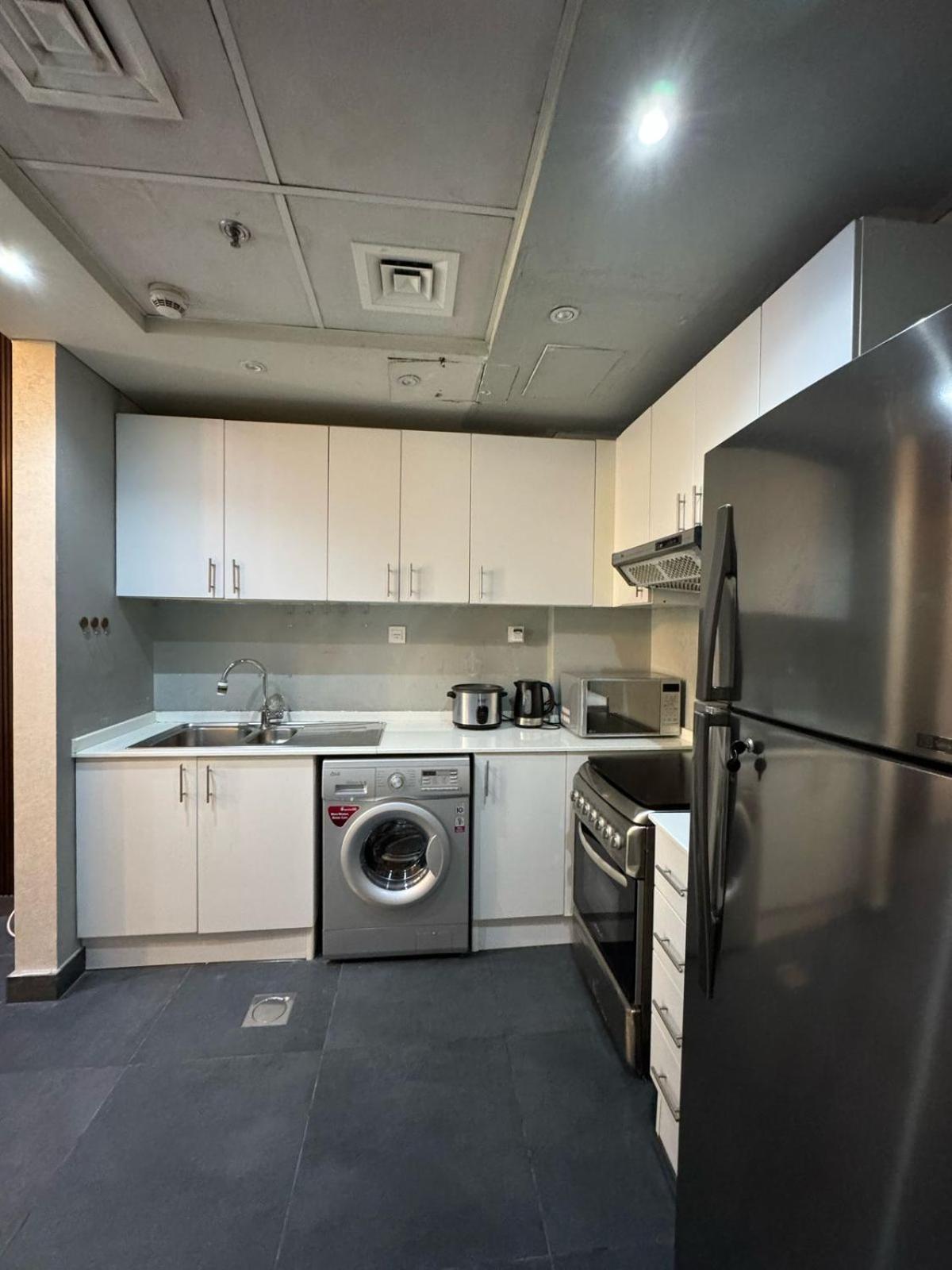 Silicon Oasis Homes Apartment *