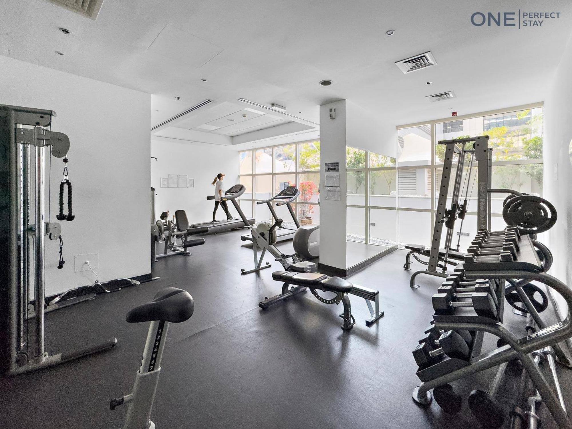 Charming In Marina 2 Next To Metro Station *