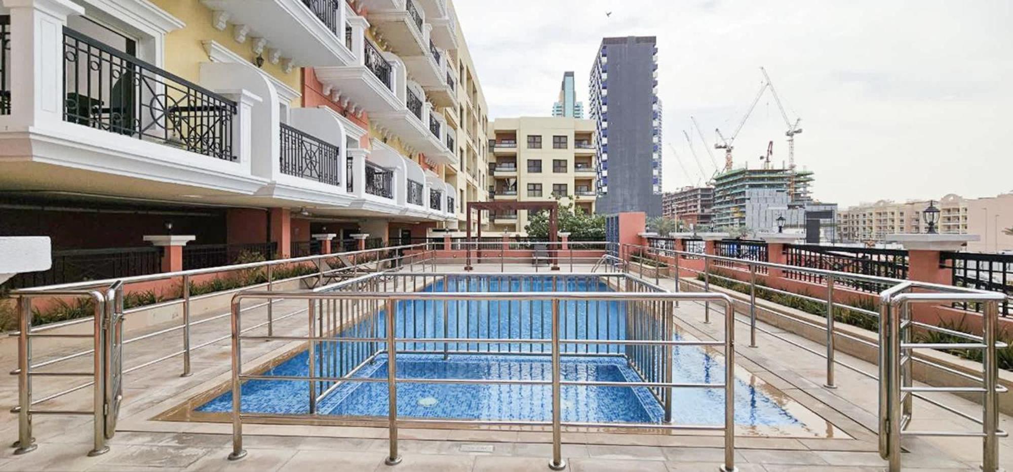 In Botanica Jvc Perfect For 3 Apartment *