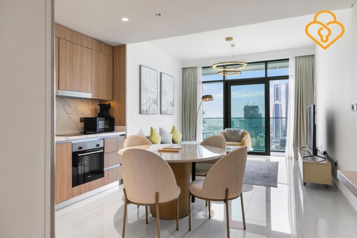 Keysplease 2 Bedroom Vista, Emaar Beachfront Apartment *