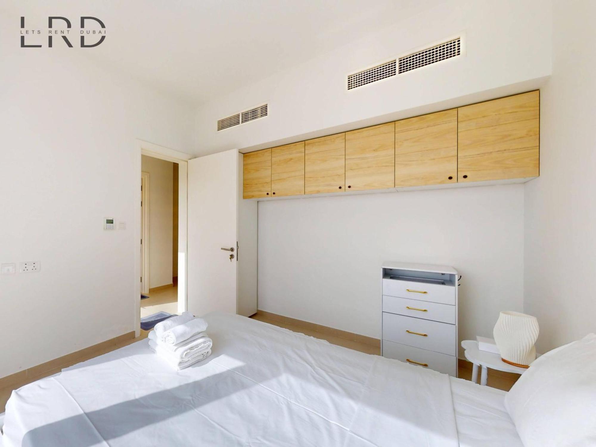 Apartment Bright And Cozy 2br In Emaar South *