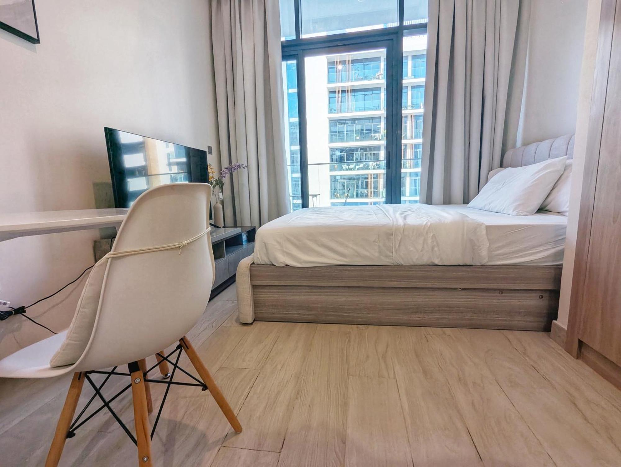Fully Furnished Modern Nearby Meydan Racecourse Dubai