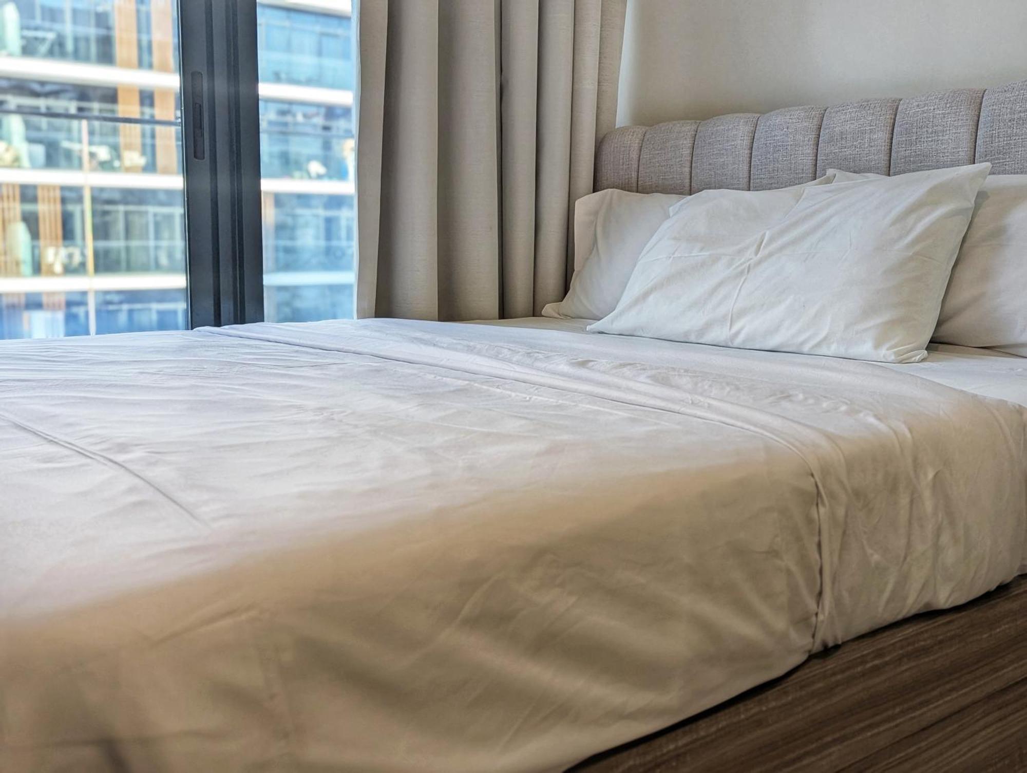 Apartment Fully Furnished Modern Nearby Meydan Racecourse Dubai