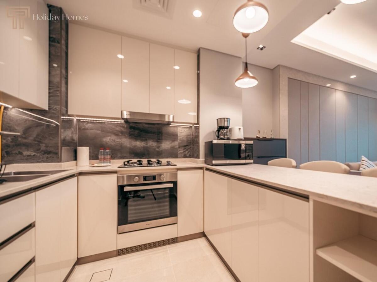 Modern 1-bed In A Prime Location Apartment Dubai
