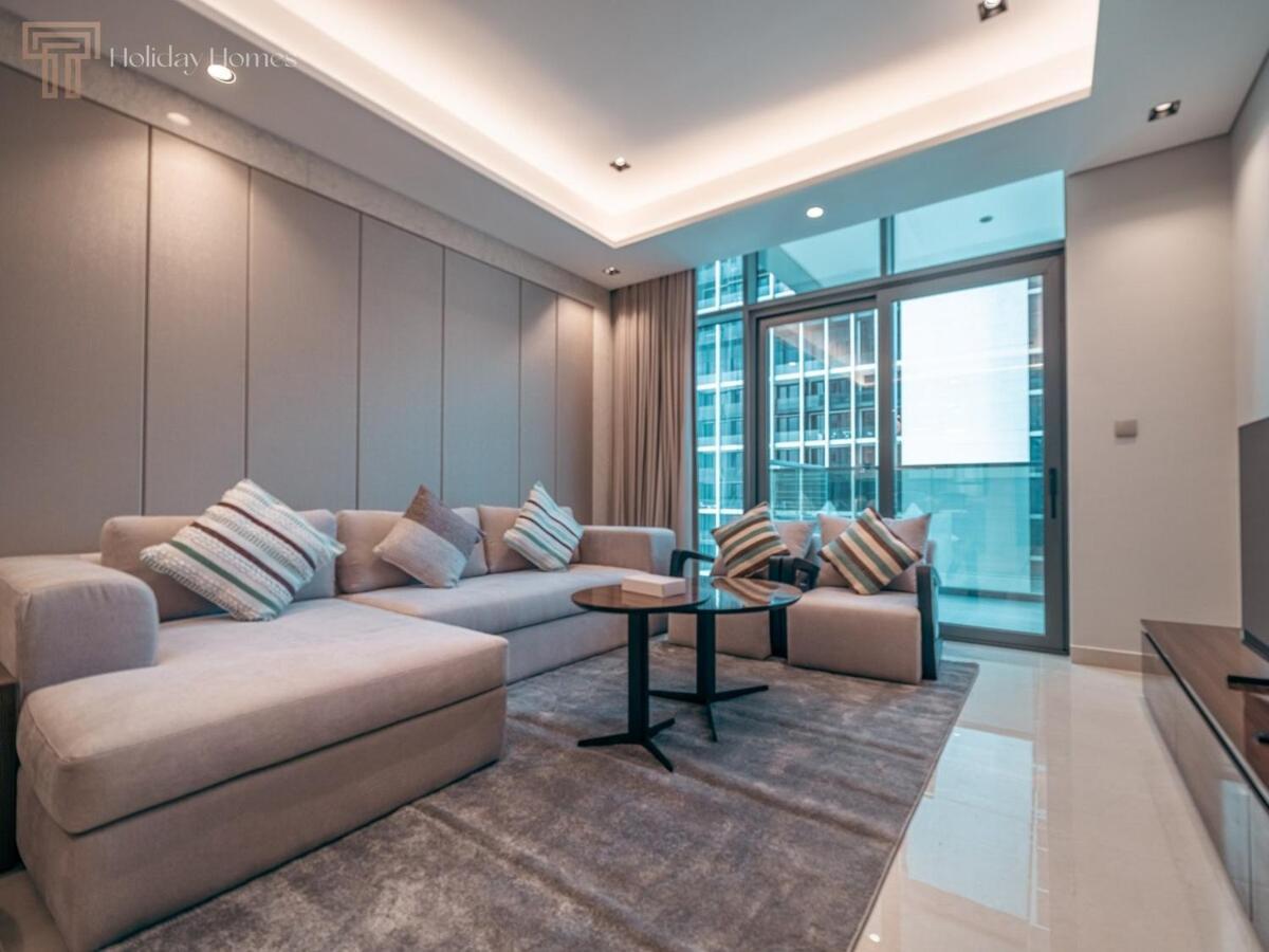 Modern 1-bed In A Prime Location Apartment Dubai