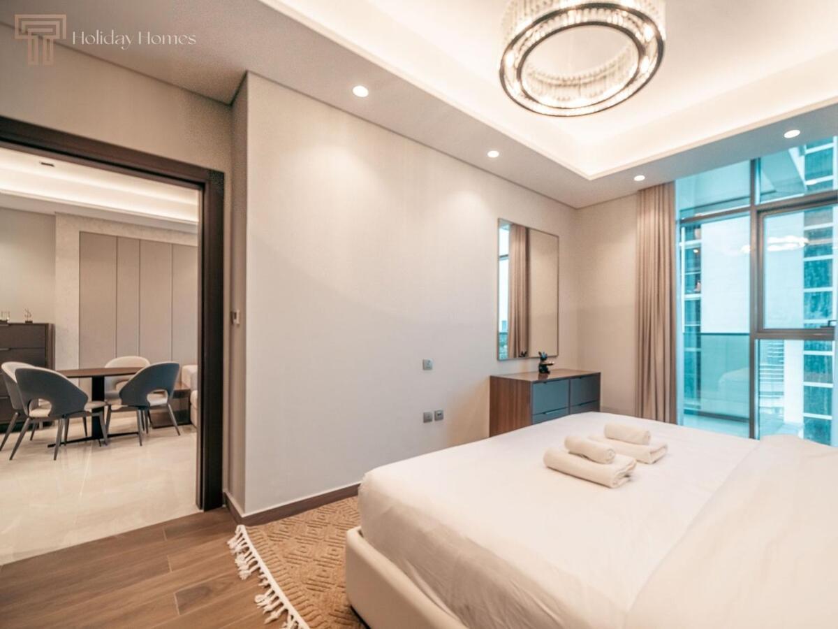 Apartment Modern 1-bed In A Prime Location Dubai
