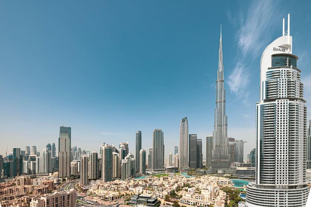 Lux I Full Burj View - 1 Min Mall * Dubai