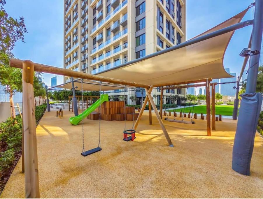 Apartment Lux I Full Burj View - 1 Min Mall *