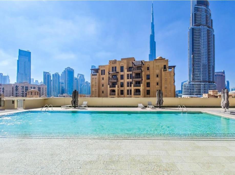 Apartment Lux I Full Burj View - 1 Min Mall