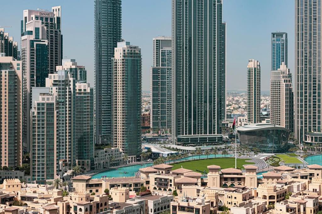 Apartment Lux I Full Burj View - 1 Min Mall