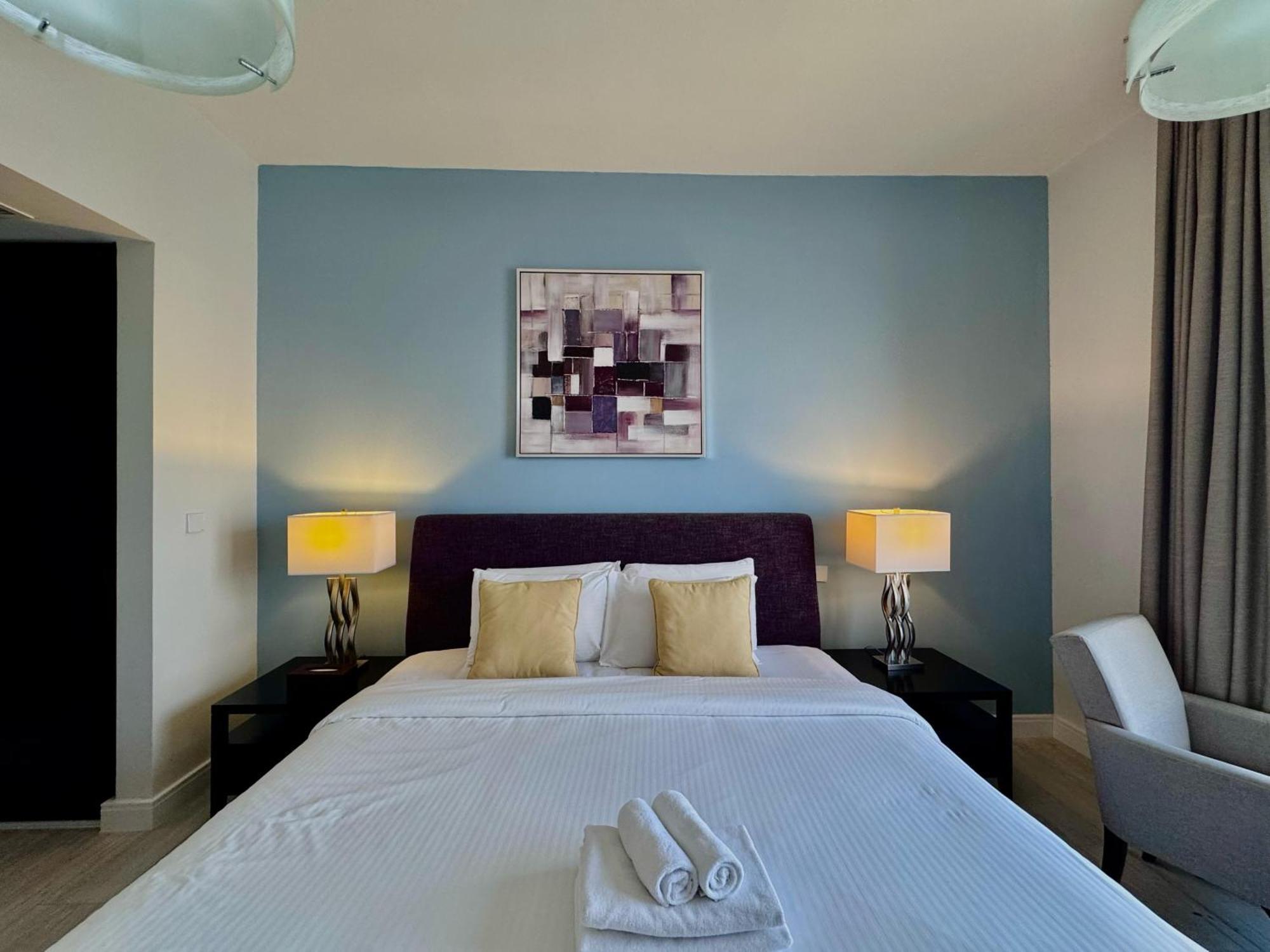 Apartment 3br With Gorgeous Marina View On Jbr Near Mall, Metro & Eye- By Sunkissed Homes