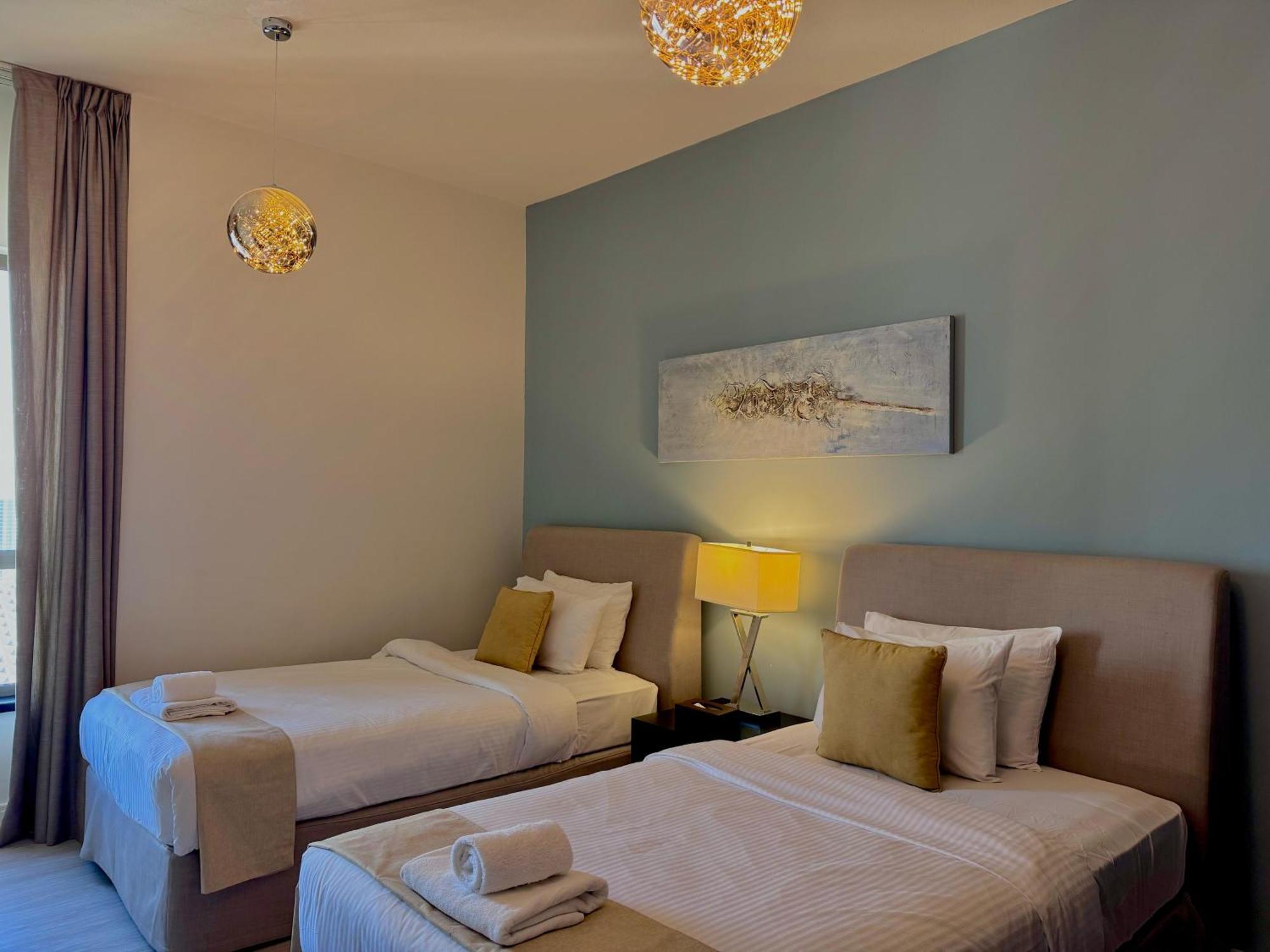 3br With Gorgeous Marina View On Jbr Near Mall, Metro & Eye- By Sunkissed Homes *