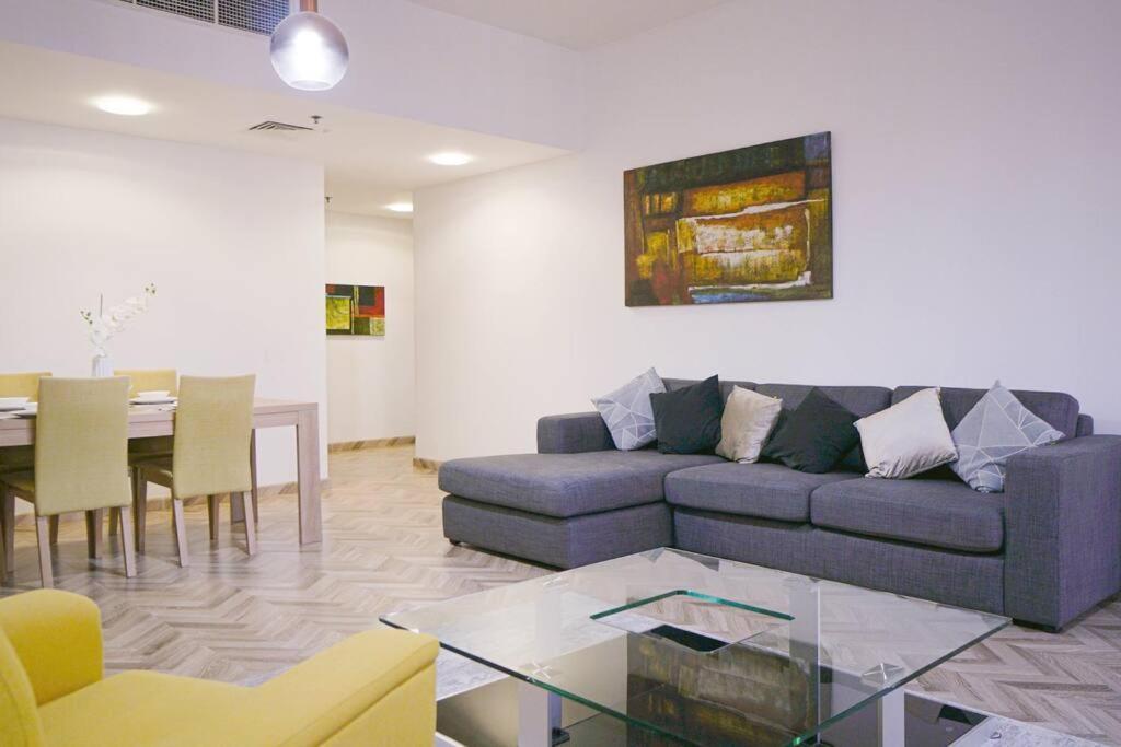 Stonetree - Furnished 1br Near The