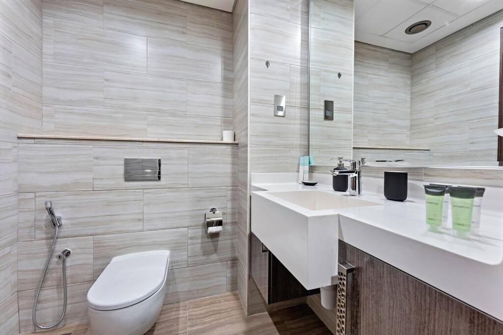 Apartment Stonetree - New Stylish 1 Bedroom In Jlt Dubai