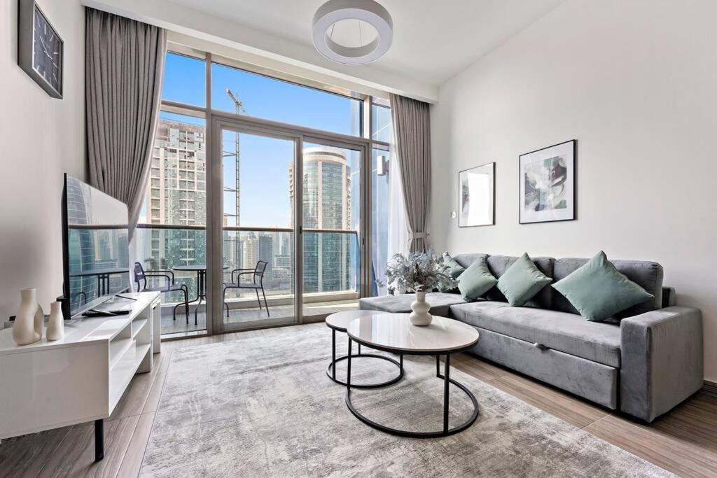 Apartment Stonetree - New Stylish 1 Bedroom In Jlt