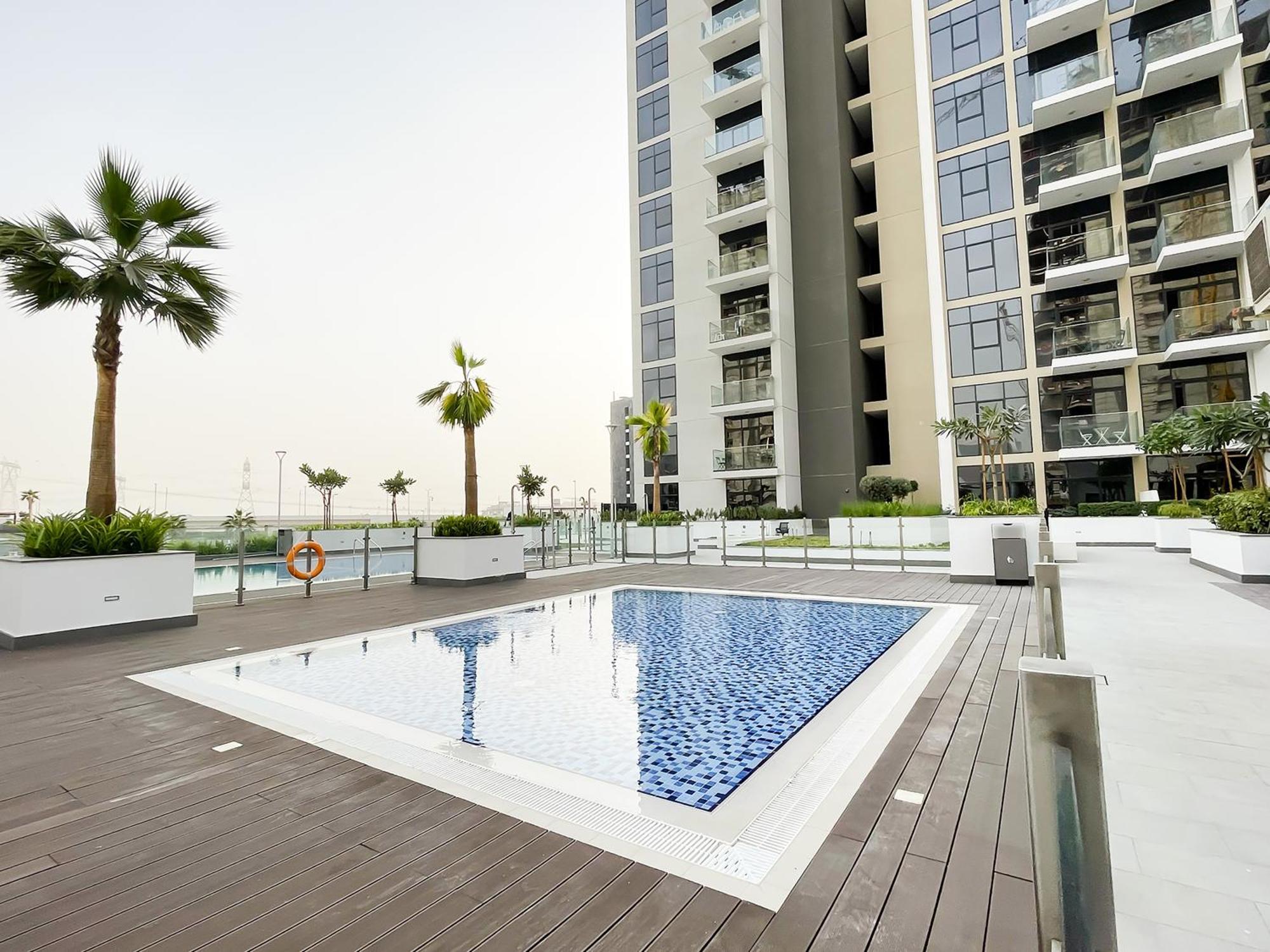 Modern Azizi Riviera 41 Apartment