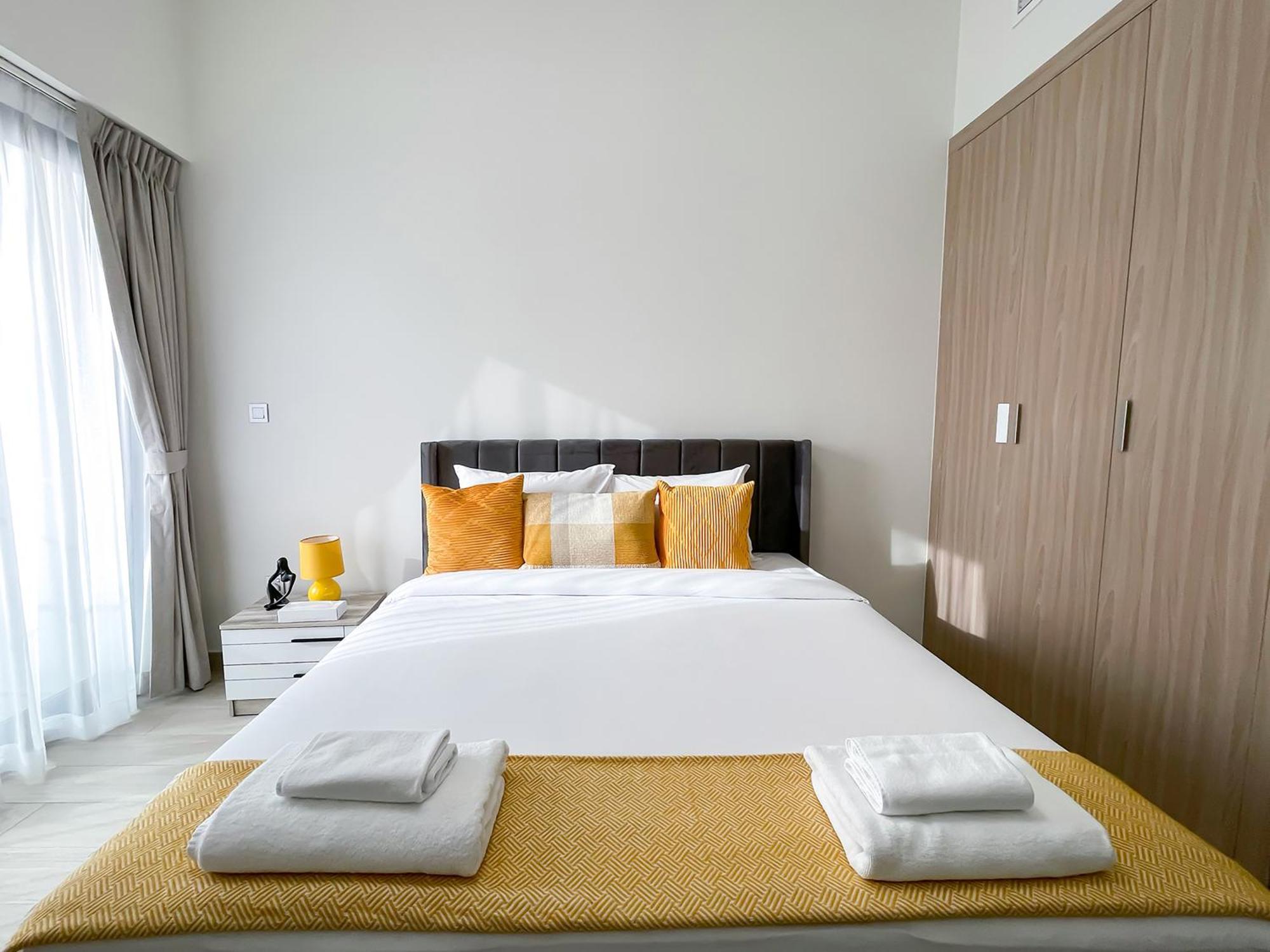 Modern Azizi Riviera 41 * Dubai