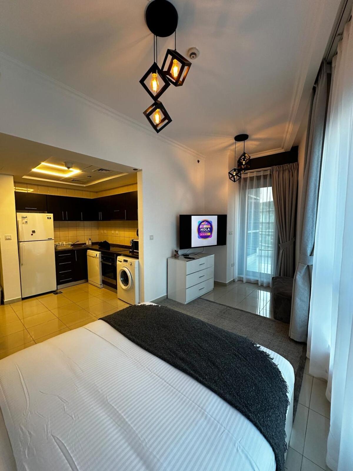 Modern In Marina, Jbr *