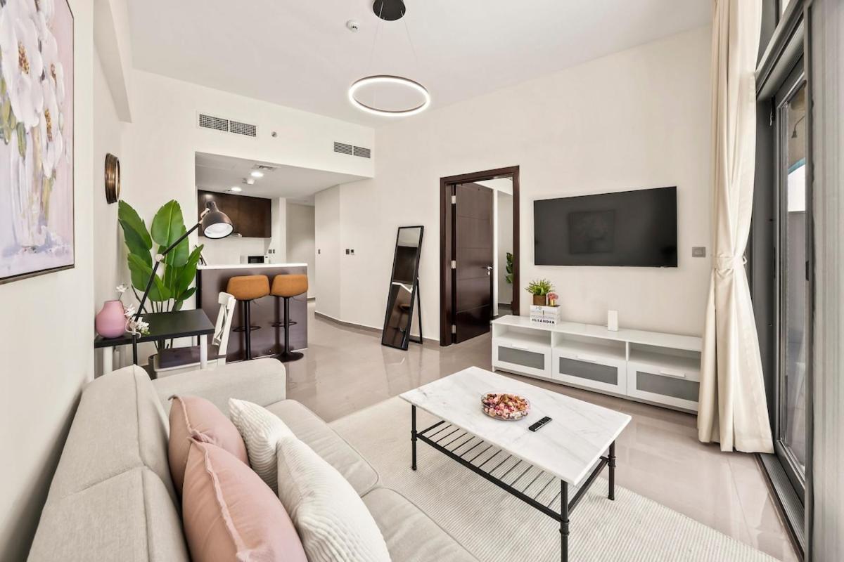 Apartment C&l Homes Canal Dubai