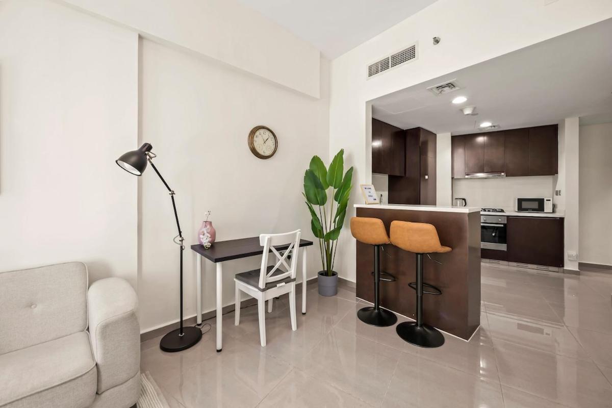 Apartment C&l Homes Canal
