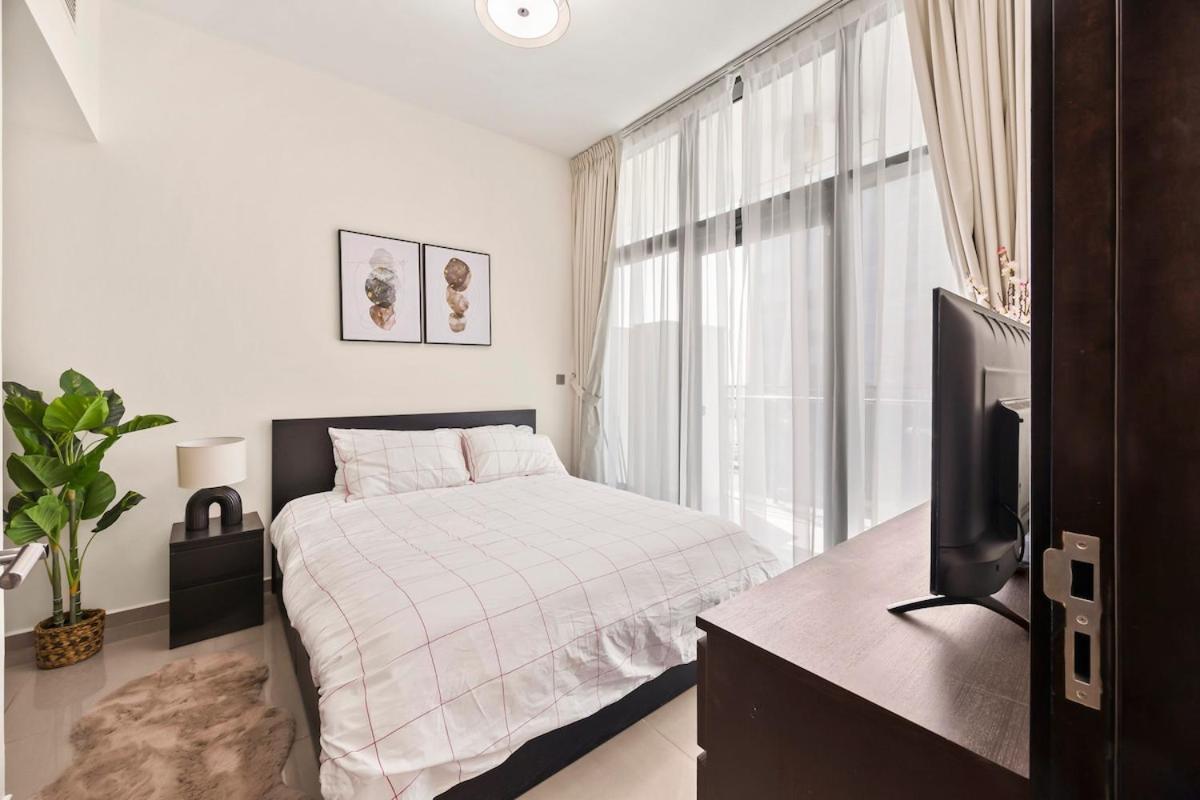 C&l Homes Canal Apartment