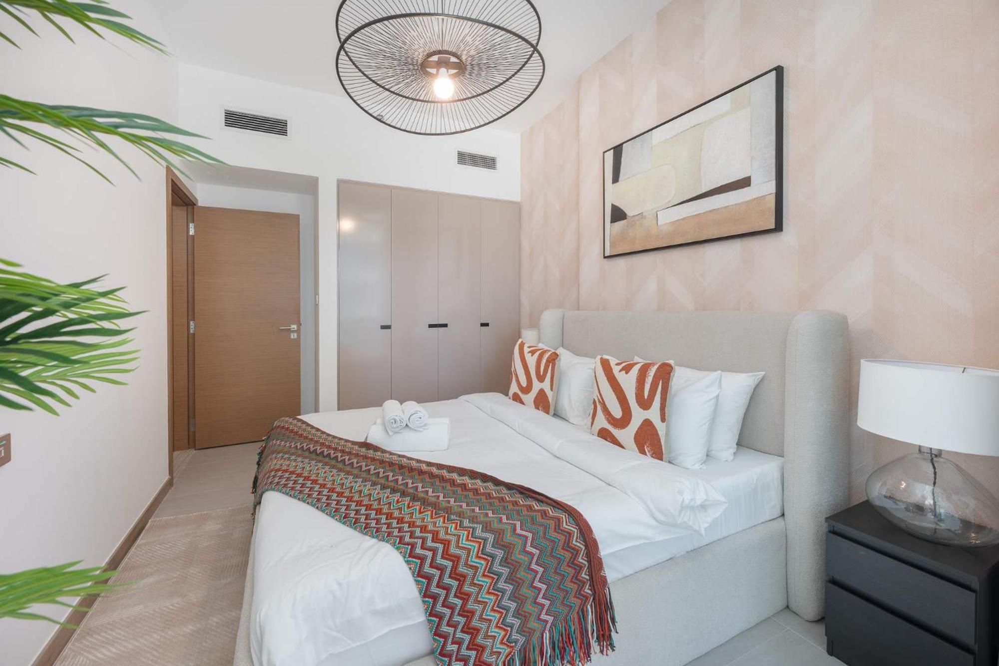 Apartment Elegant 1br In Business Bay Sleeps 4 Near Downtown