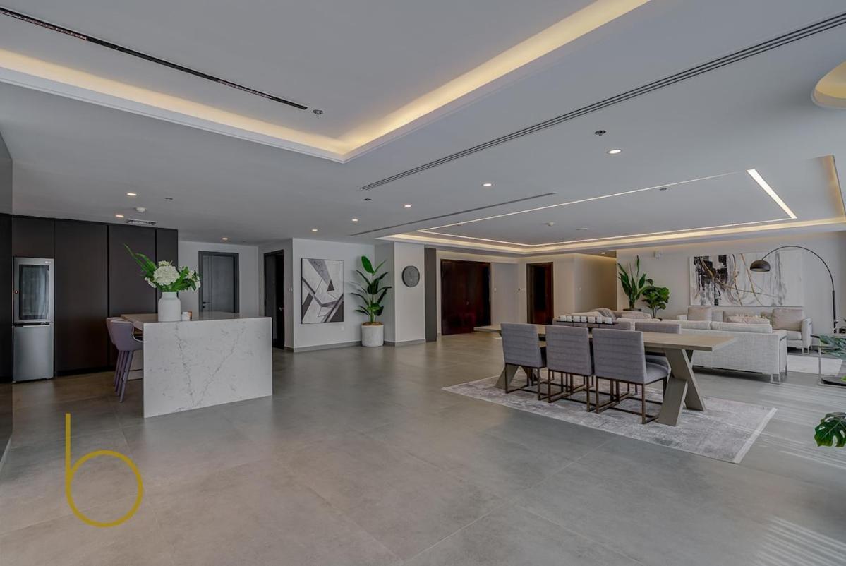 Bookable-penthouse Downtown View