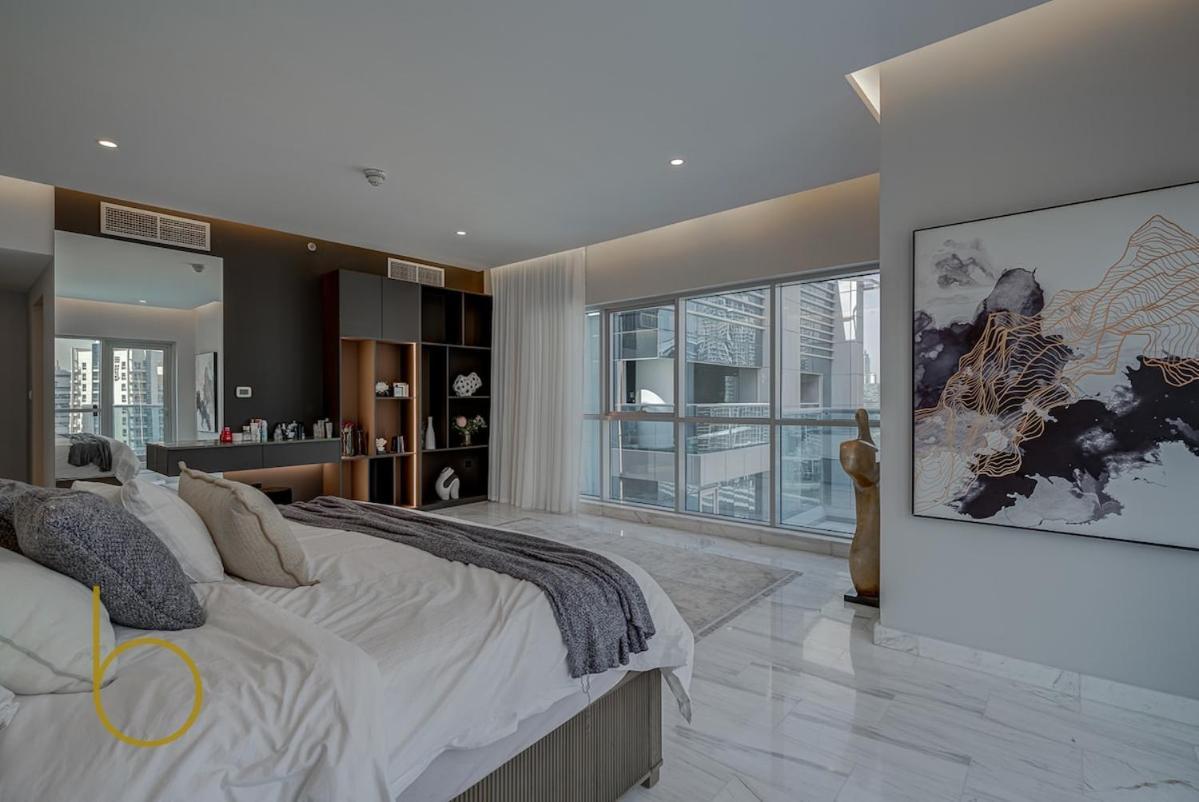 Bookable-penthouse Downtown View
