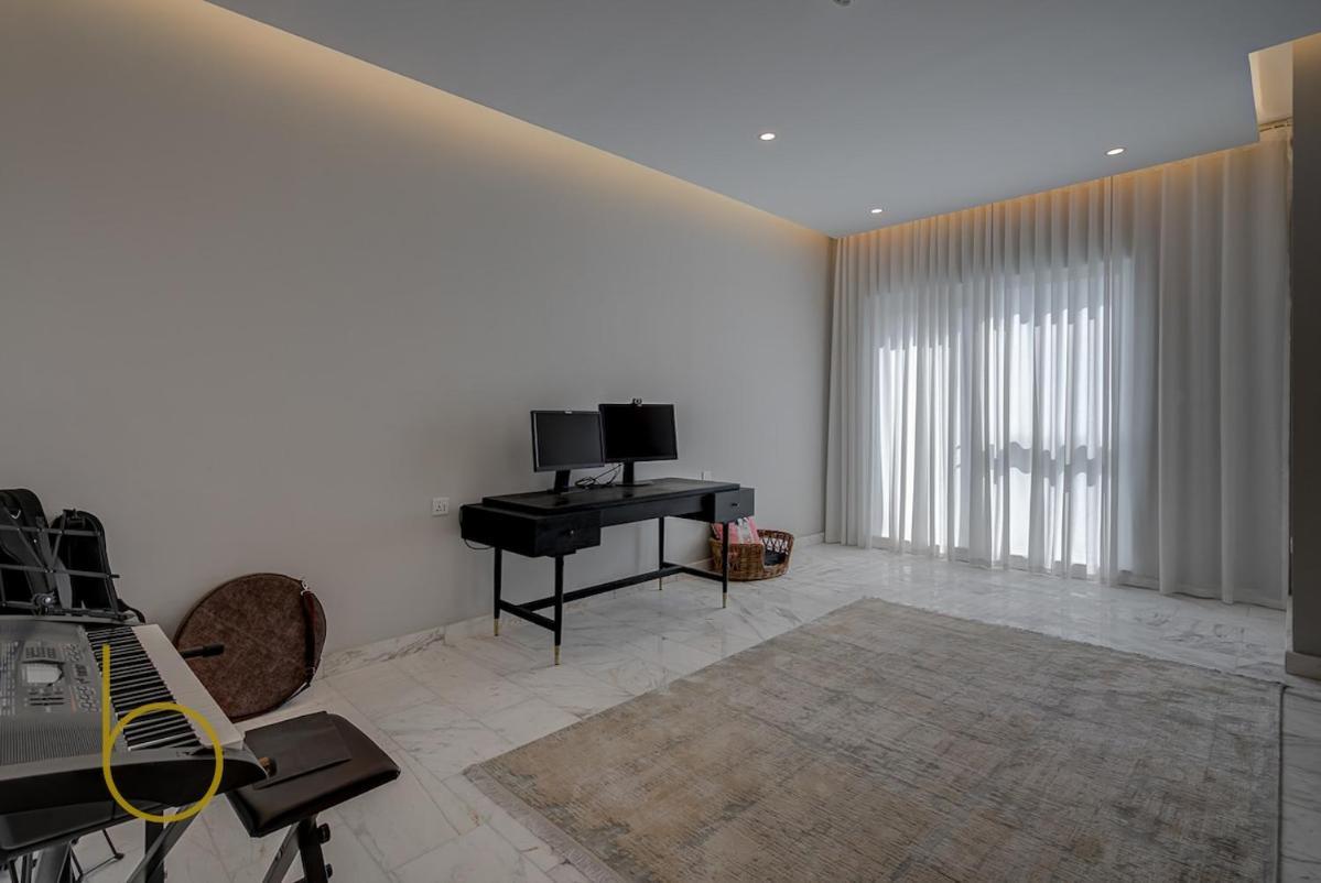 Bookable-penthouse Downtown View Apartment *