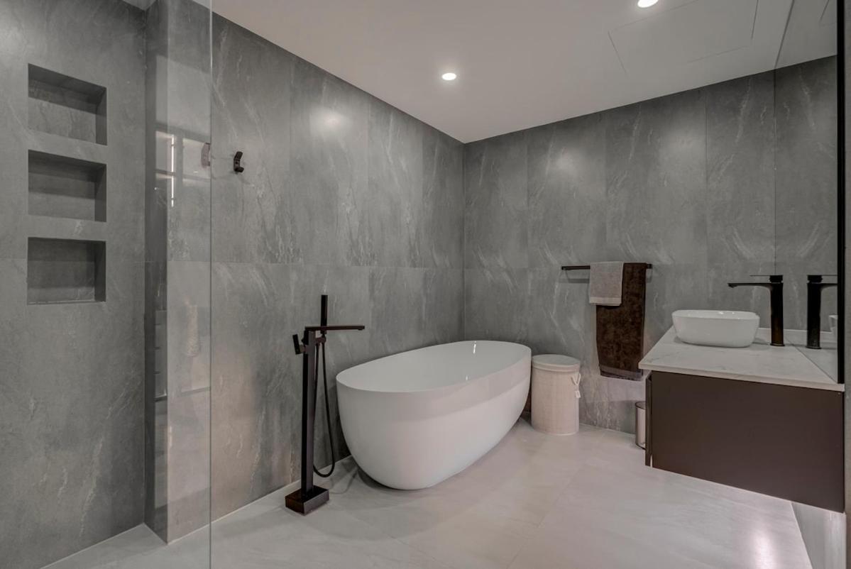 Bookable-penthouse Downtown View * Dubai