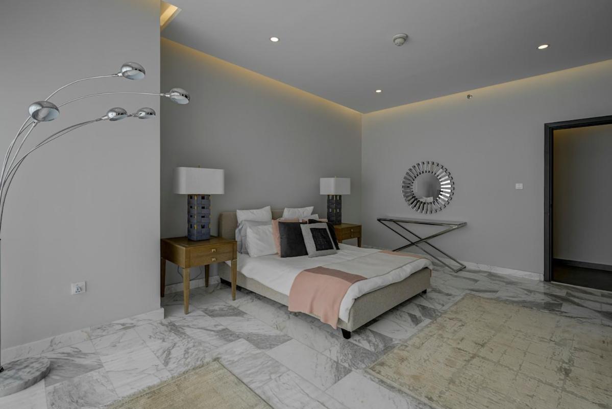 Apartment Bookable-penthouse Downtown View *