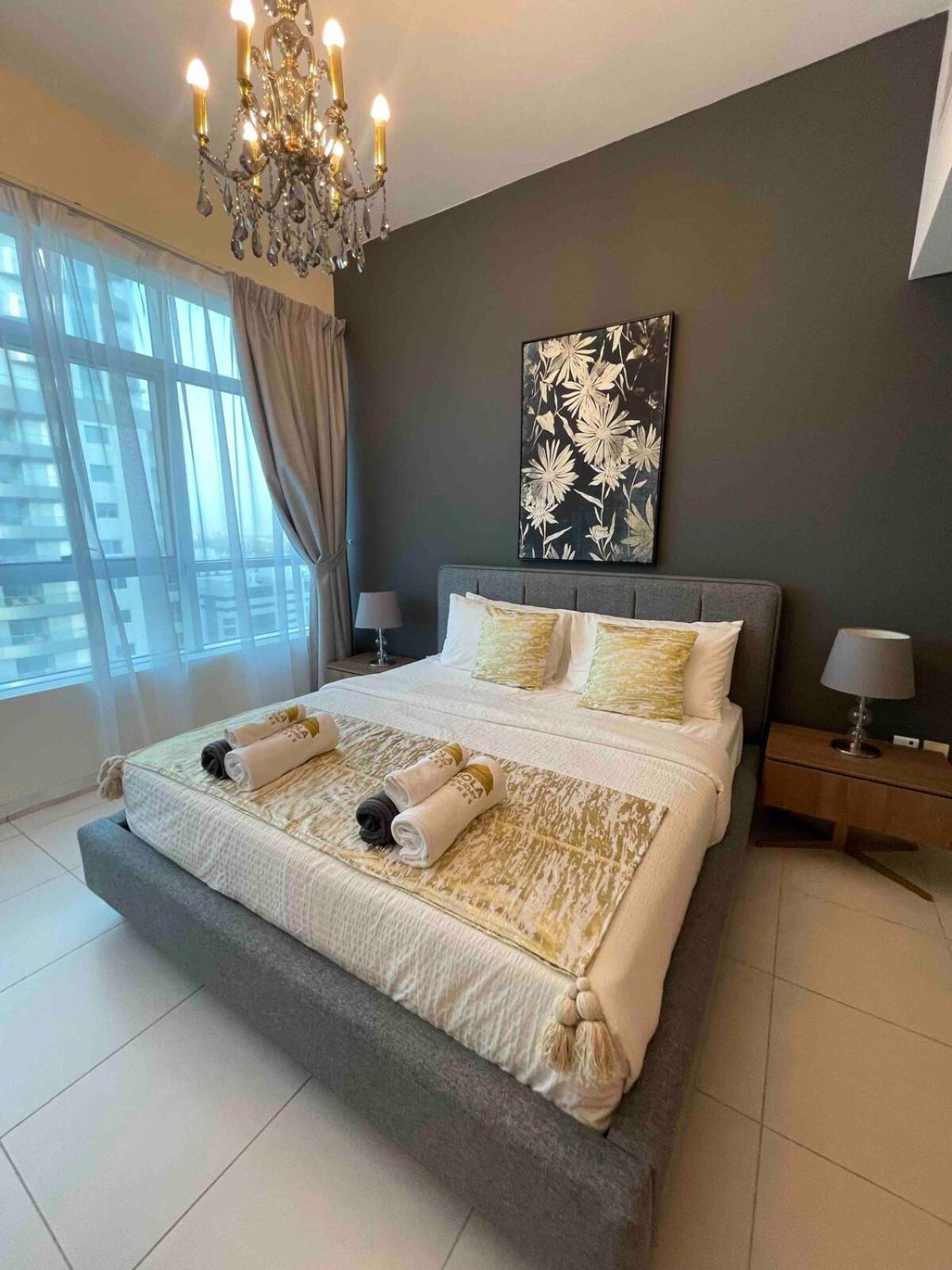 One Bedroom With Amazing Marina View Apartment Dubai